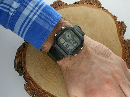 Casio Unisex Analogue Quartz Watch with Strap in AE-1200WHUB-3AVEF, Strap, Strap
