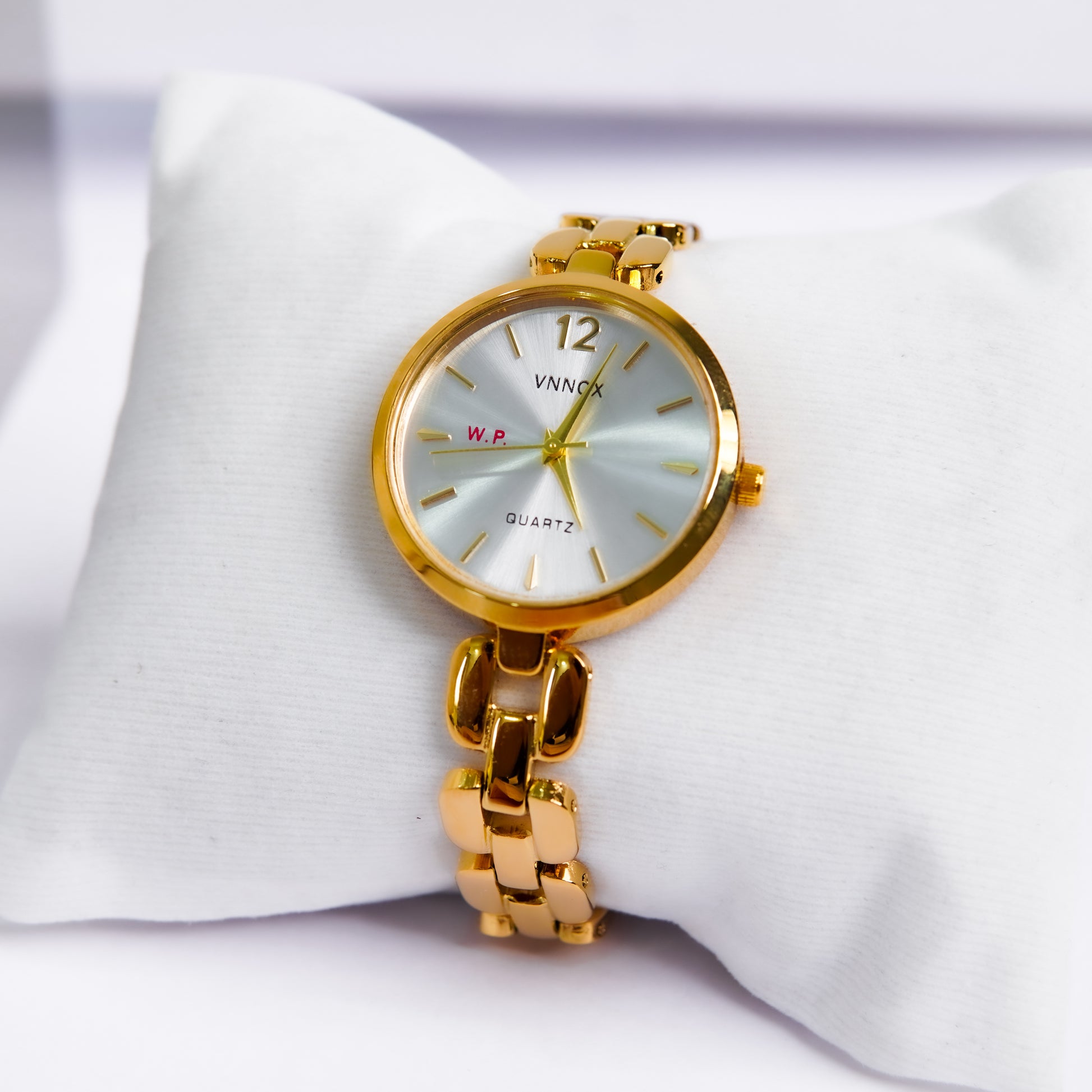 Vnnox Ladies golden Hand Watch – CloveCart1
