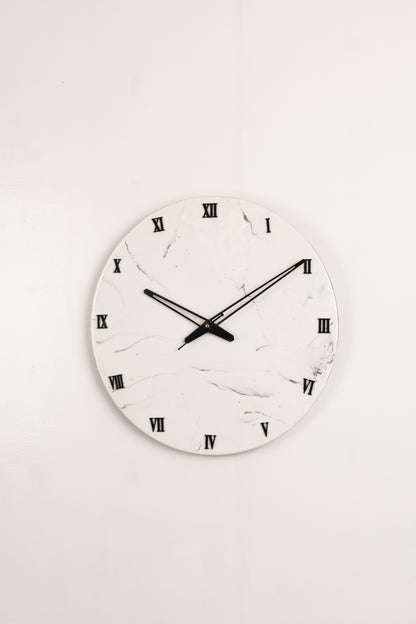 Snowy Peak resin clock